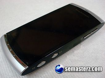 Sony Ericsson Kurara - скоро на прилавках Англии Sony Ericsson Kurara - скоро на прилавках Англии
